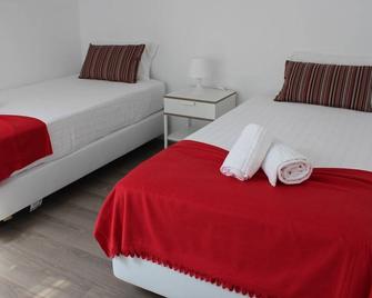 Uau Hostel - Figueira da Foz