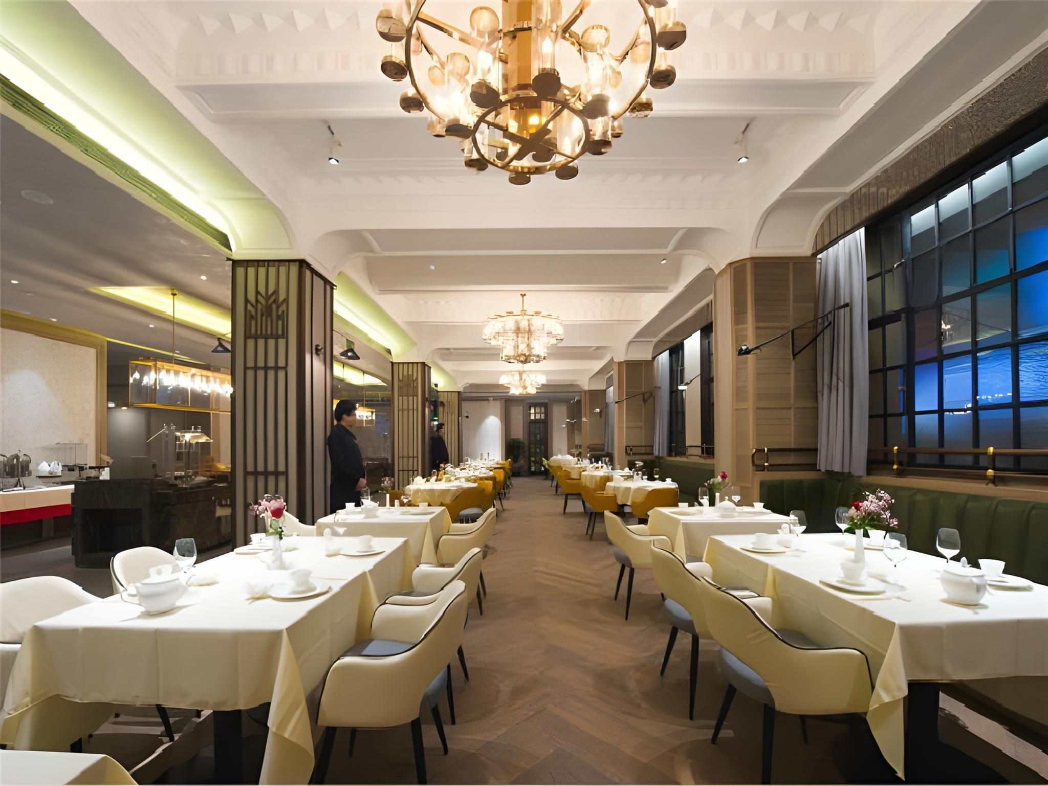 متروبولو كلاسيك شانجهاي نانجينج رود إيست هوتل - شنغهاي - مطعم