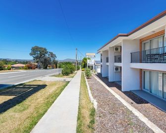 Rainbow Motel Queanbeyan - Queanbeyan - Edificio