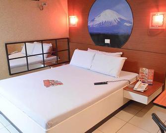 Hotel Sogo Recto - Manila - Bedroom