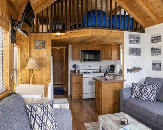 Harbor Watch - Fort Bragg - Wohnzimmer