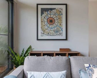 Treetops Camperdown Inner City Bliss w Parking - Sydney