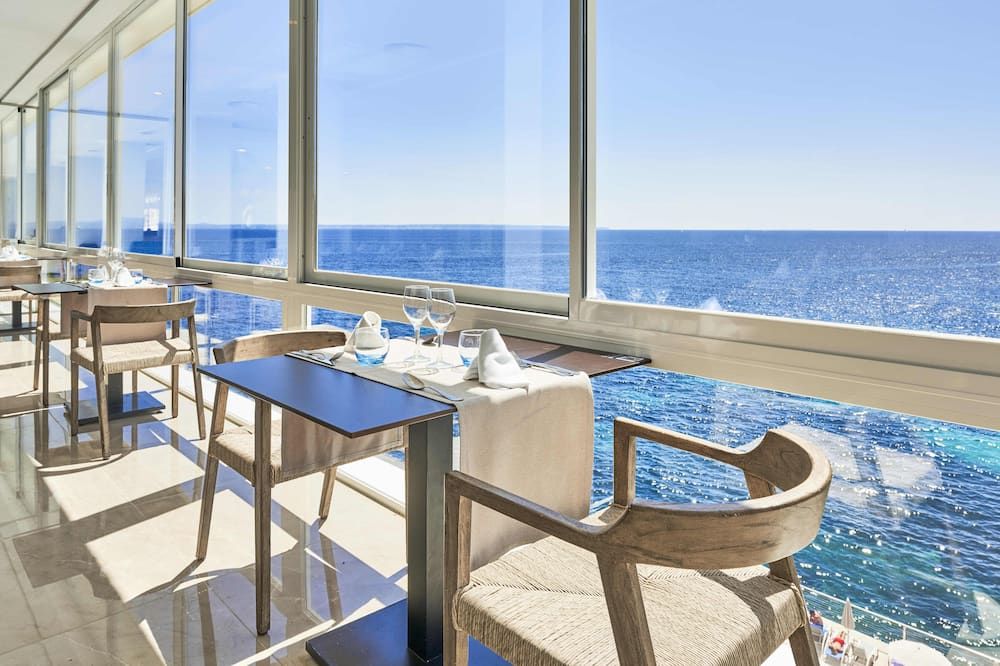 Globales Cala Viñas Adults Only 16+