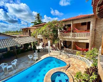 Pousada Porto Henrris - Porto de Galinhas - Bazén