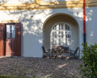 Loreta Hotel - Prague - Patio