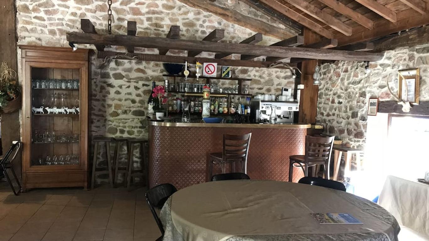 La Ferme aux Biches