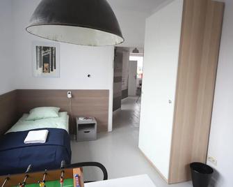 Sport Hostel - Warsaw - Bedroom