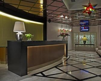 Metrostar Hotel Kuala Lumpur - Kuala Lumpur - Front desk