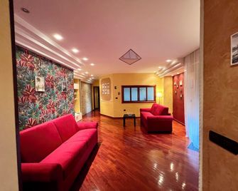 Scaramantico Apartment - Naples