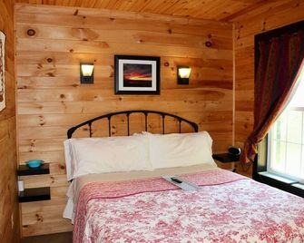 Happy Valley Home - Lenoir - Schlafzimmer