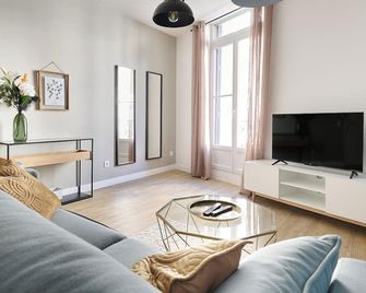 Le Flourens by Paul Riquet 1609 Residences - Béziers - Oturma odası