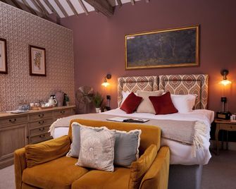 The Lion Inn - Cheltenham