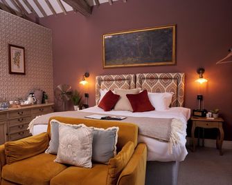 The Lion Inn - Cheltenham