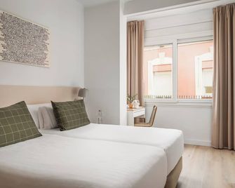 BYPILLOW Erba - Gerona - Habitación