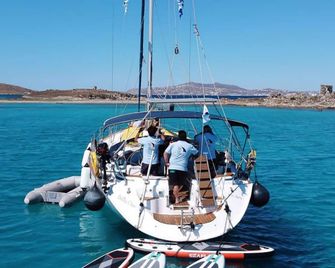 Feel Breeze - Mikonos
