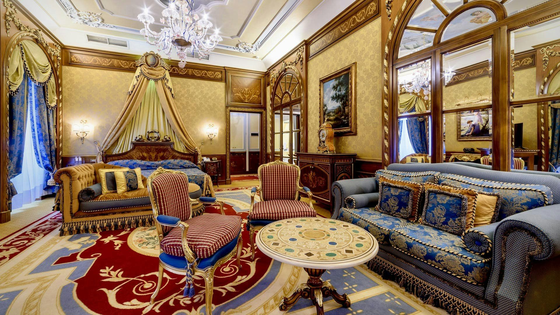 جراند هول دي إلي بوروميه - ستريسا - غرفة نوم