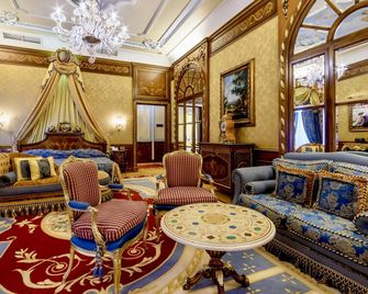 Grand Hotel Des Iles Borromees - Stresa - Slaapkamer