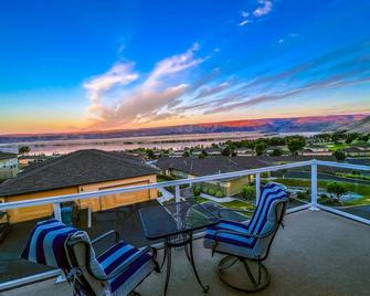 Rent Like a Rock Star @ Hotel Rock in Sunserra, C-Bar! - Quincy - Балкон