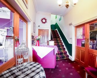 OYO Glenpark Hotel, Ayr Central - Ayr - Rezeption