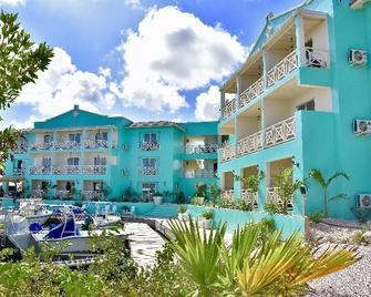 Ocean Breeze Boutique Hotel & Marina - Kralendijk - Building