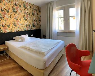 Hotel am Torturm - Volkach - Спальня