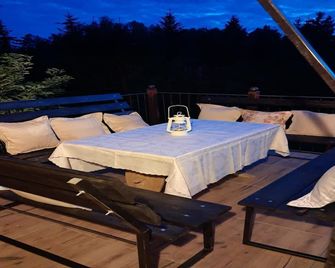 Holiday Home in Kashubia Near Upside Dow - Szymbark - Balcón