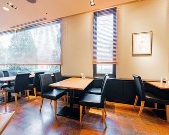 Hotel Grand Terrace Obihiro Annex - Обігіро - Ресторан