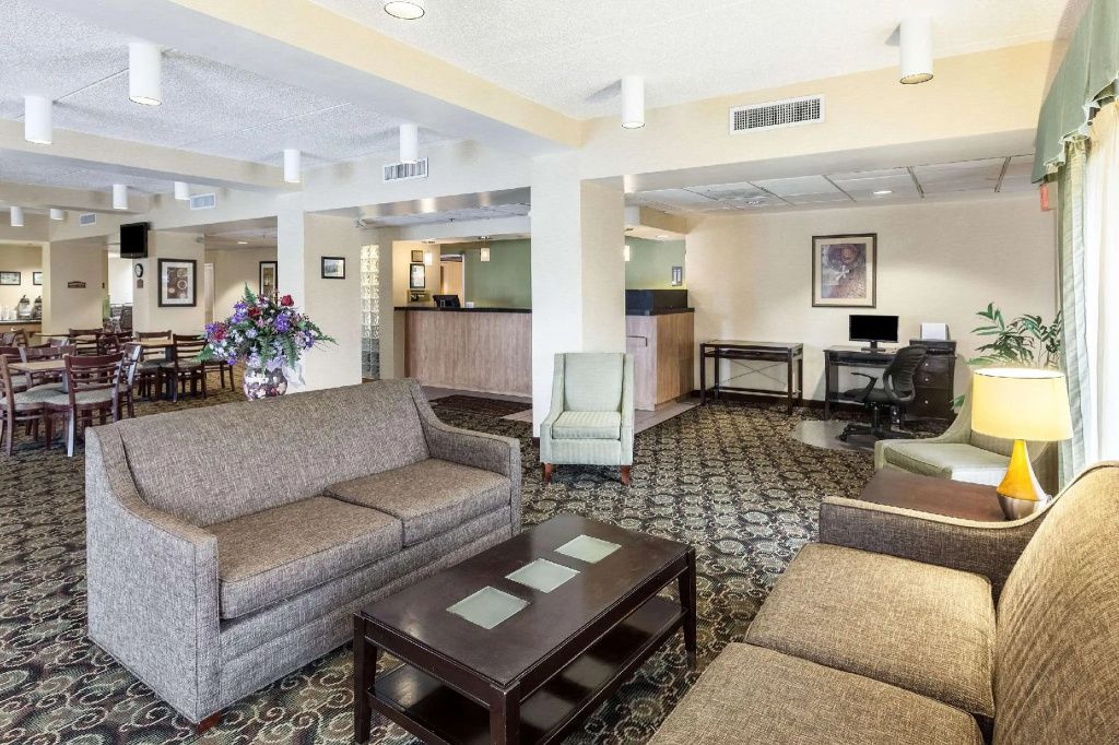 Spark by Hilton San Antonio Northwest near Six Flags - San Antonio - Lobby