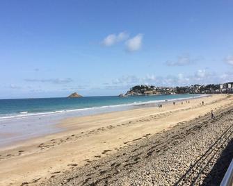 A Bed And Breakfast (Studio) For Two People With Pool And Bathroom - Lanton - Playa