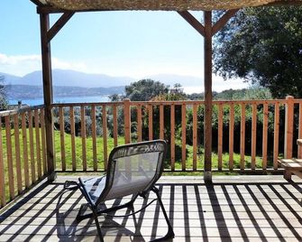 Magnifique chalet vue mer, a quelques minutes des plages - Olmeto - Balcon