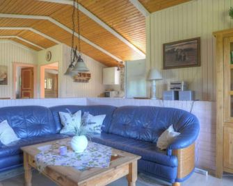 Holiday Home Wiesenhütte by Interhome - Extertal - Living room