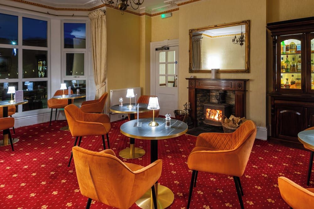 وست لاندس أوف بيتلوتشري - بيتلوكري - ردهة