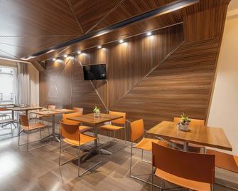 BIBO Hotel Recogidas - גרנדה - מסעדה