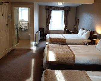 Commercial Hotel - Alness - Schlafzimmer
