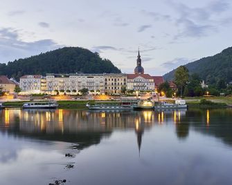 Hotel Elbresidenz an der Therme - Bad Schandau - Vista del exterior