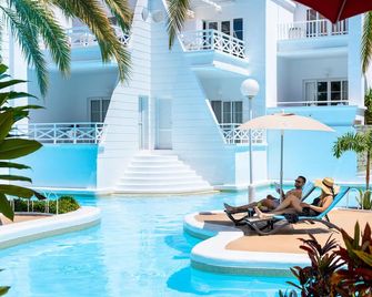 Lagos de Fañabé Beach Resort - אדייחה - בריכה