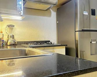 Fast Wifiwash/drynew Bedskeyless24h Doorman - Tlaquepaque - Kitchen