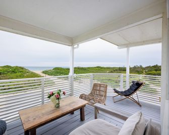 Hero Beach Club - Montauk - Balcony