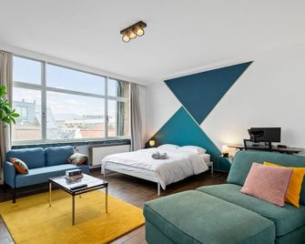 Quiet Studio Steps From Antwerp Main Square - Amberes
