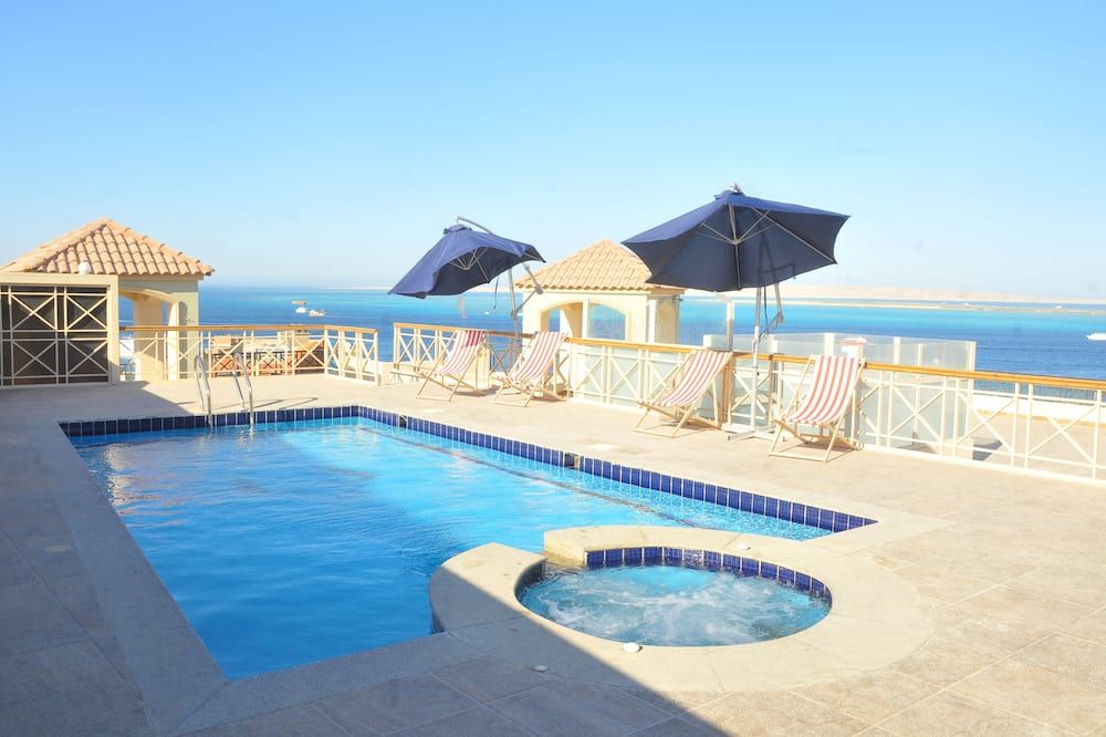 Lilly Apartments - Hurghada - Pool