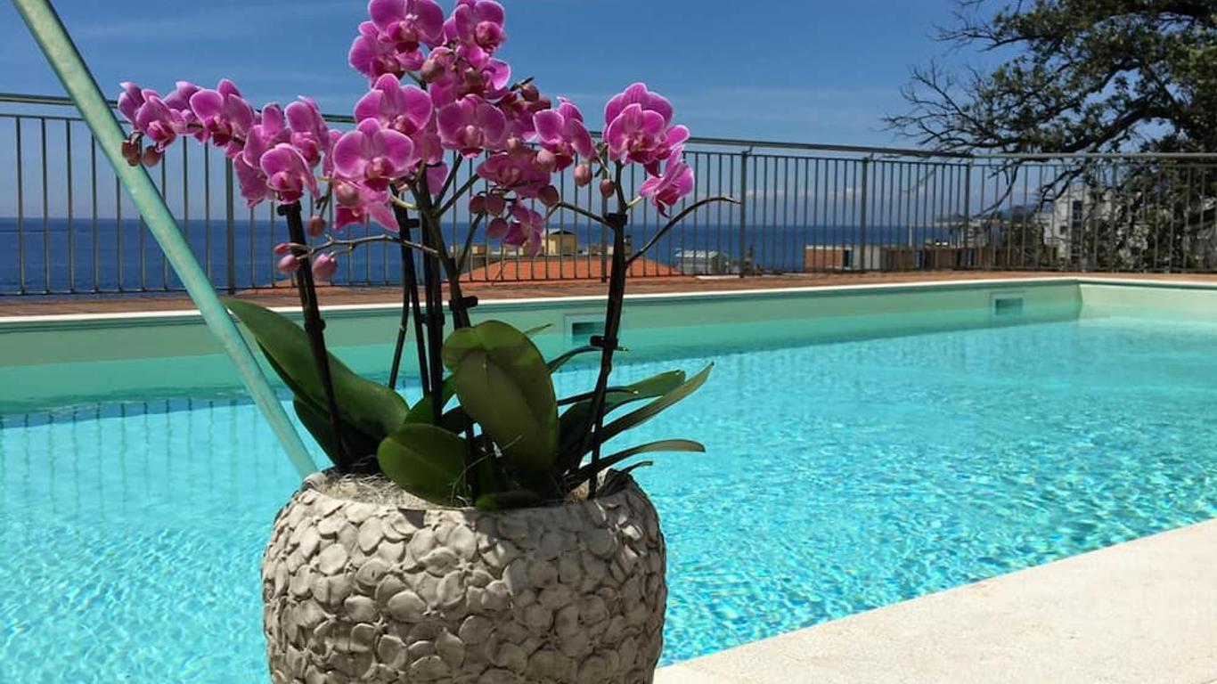 Hotel Mediterraneo