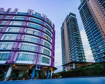 Win Hotel - Sibu - Edifício