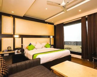 Lavish Inn - Dharamshala - Bedroom