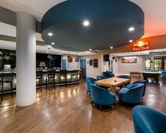 Clarion Hotel San Angelo near Convention Center - San Angelo - Bar