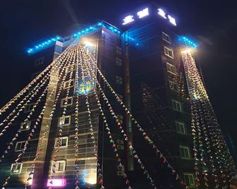 I Hotel&Motel - Pyeongtaek - Edificio