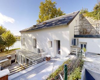Résidence Calme au Bord de Seine à Melun avec Jardin Terrasses et vue sur la Seine - Le Mée-sur-Seine - Edificio