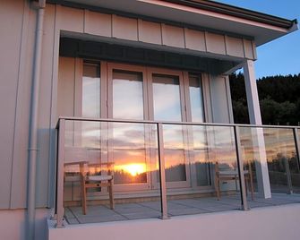 Aston Road Villa Bed & Breakfast - Waikanae - Balkon