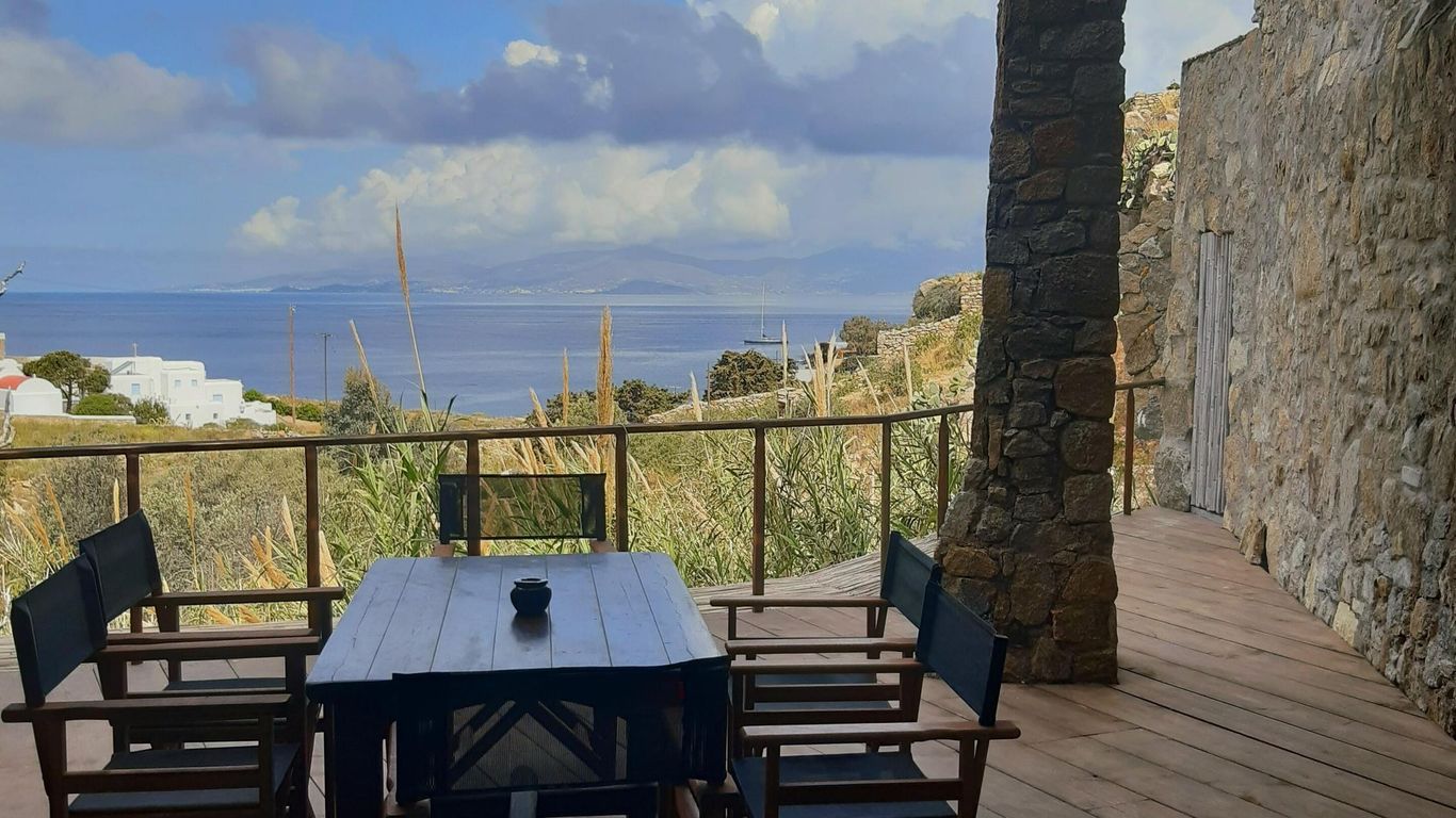 Klidon Dreamy Living Suites