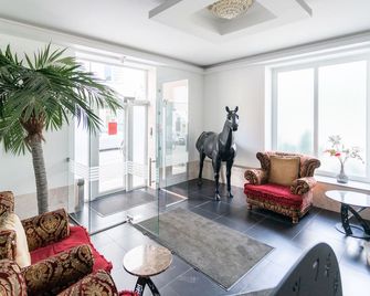 Cozy 1 bedroom apartment in quiet Riga center - Riga - Sala de estar