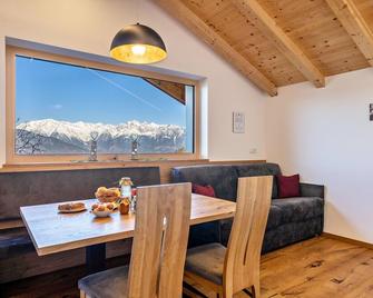 Ferienwohnung Gruberhof - Meran - Essbereich